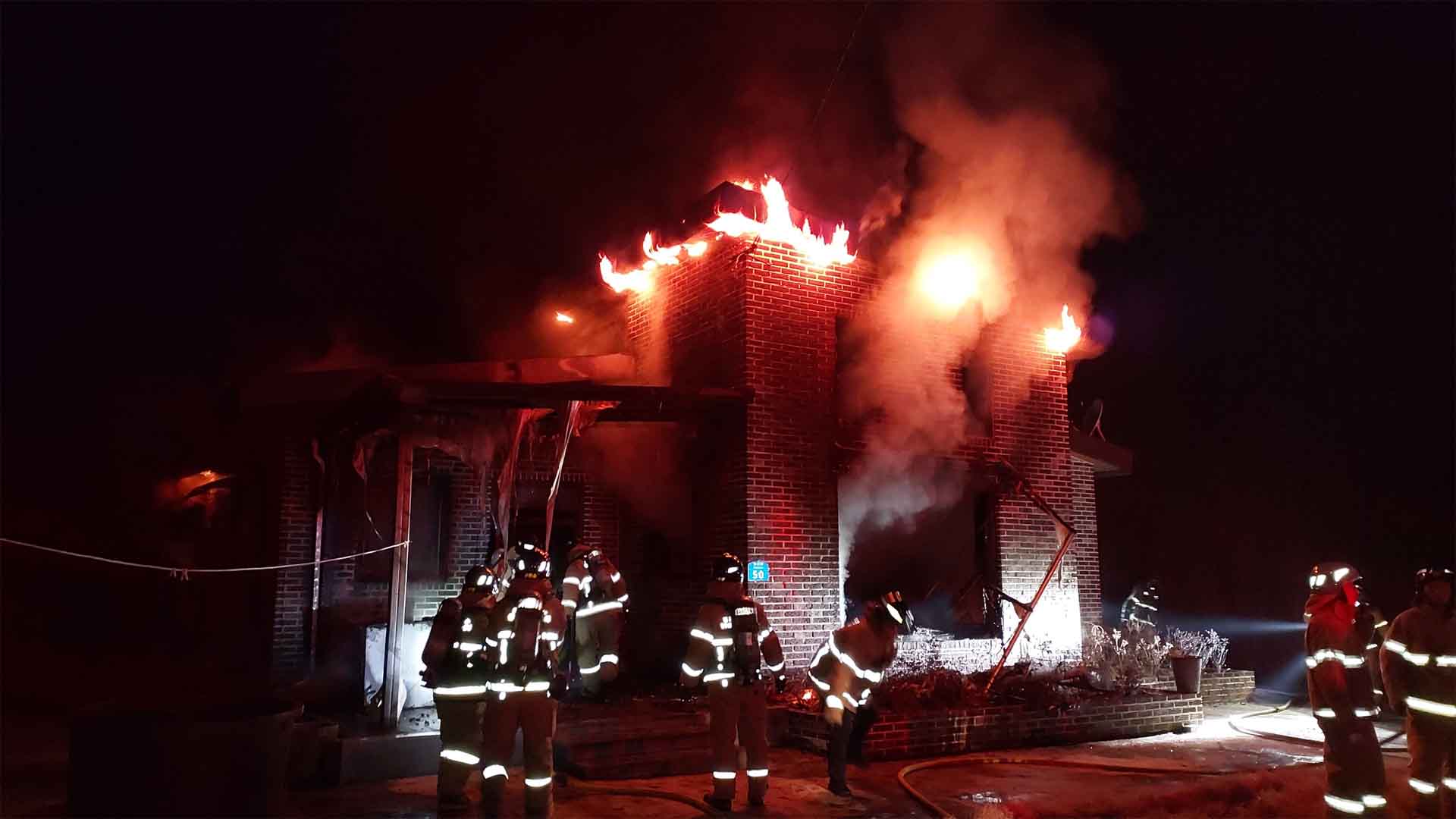 장수 단독주택 화재..수천만 원 재산피해