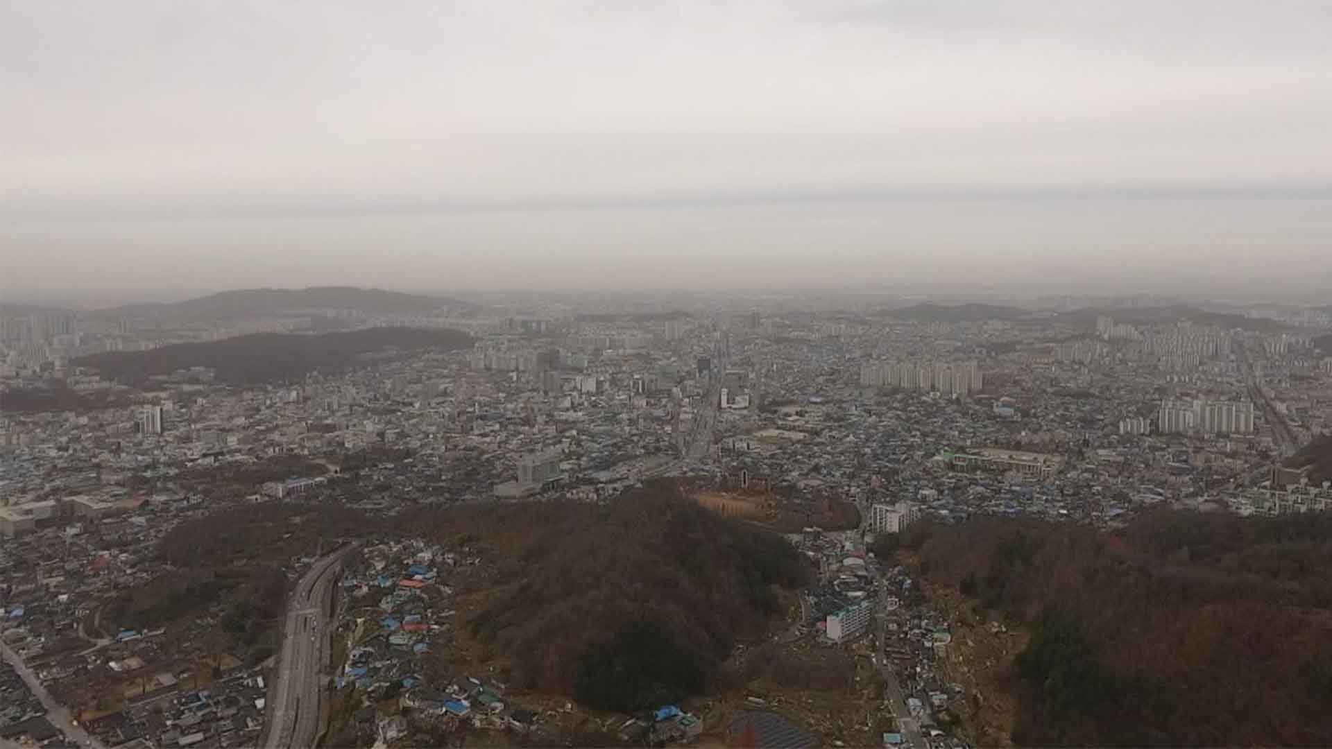 온화한 날씨 속 초미세먼지 기승.. 내일까지 10mm 비