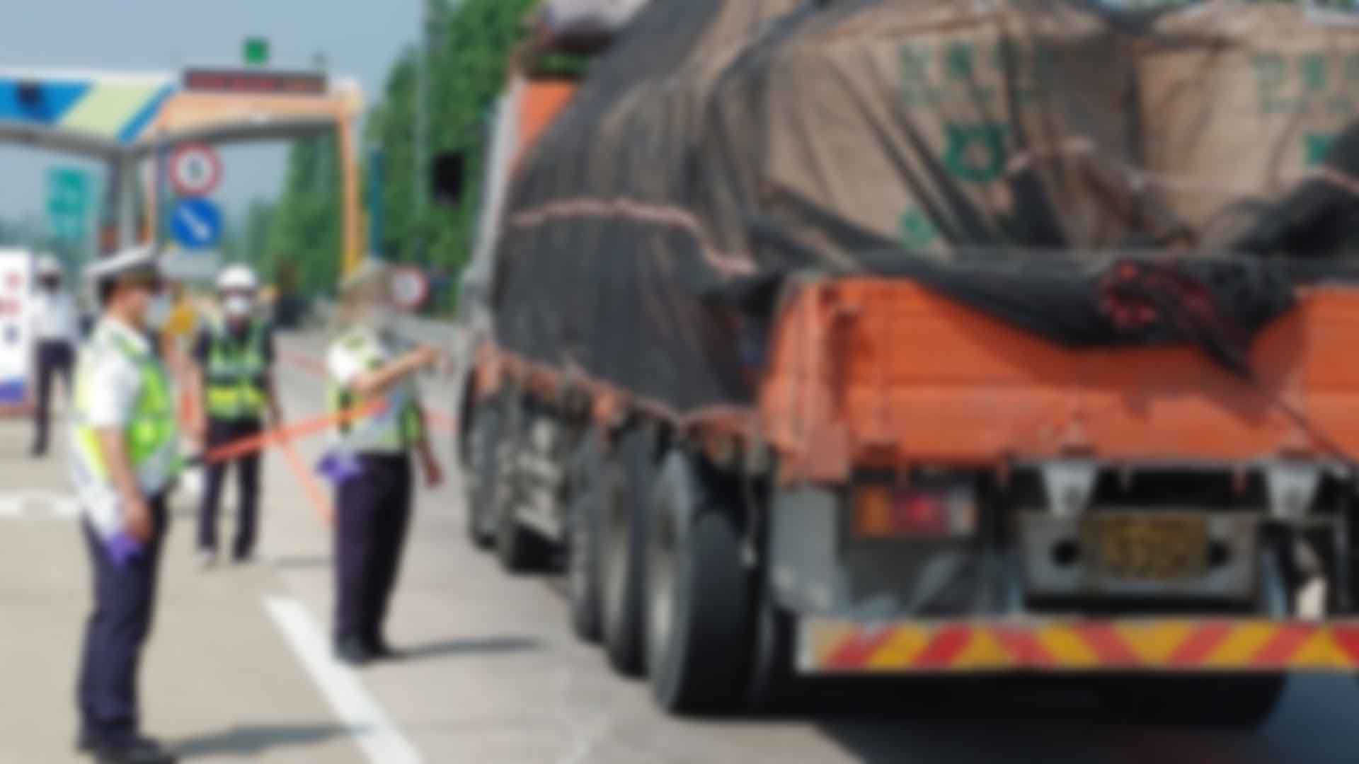 교통 사망사고 예방.. 화물차 정비·과적 집중 단속